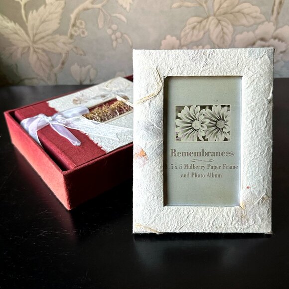 Remembrances Mulberry Paper Frame & Photo Album Boxed Set - Picture 2 of 10